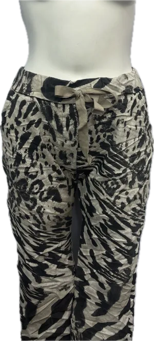 Jaguar print beige pant