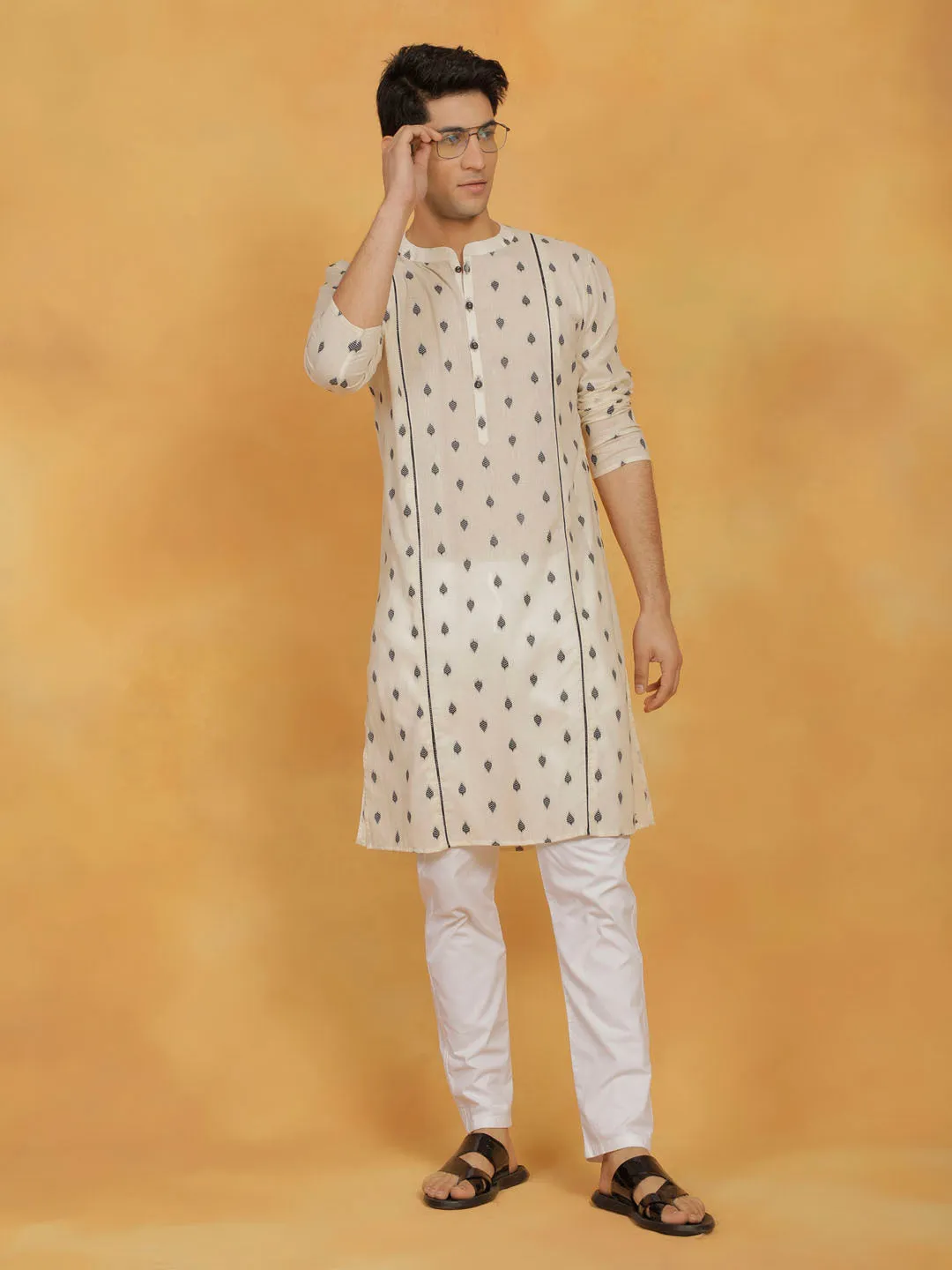 Vastramay Men's Cotton Kurta And Pyjama Set