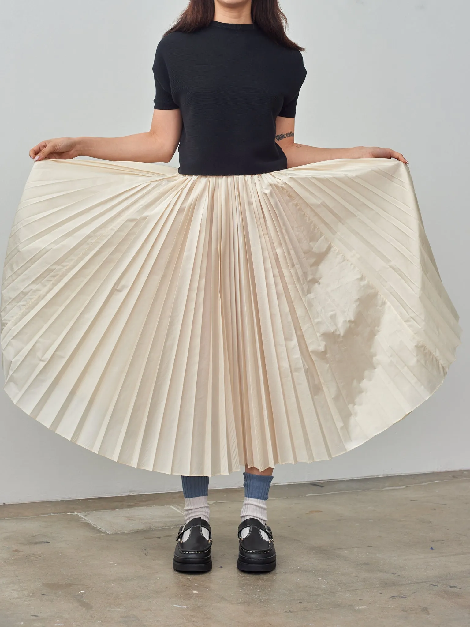 Washed Taffeta Pleated Skirt - Ivory