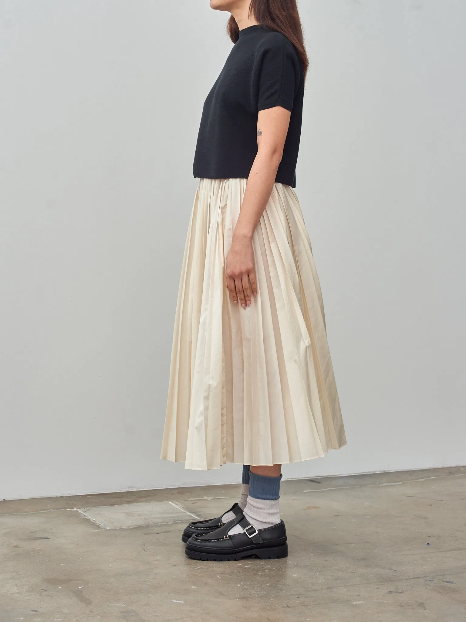 Washed Taffeta Pleated Skirt - Ivory